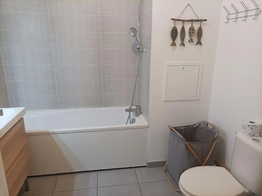 Residence Juan Valera Vaujours 0*,  France